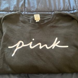 Pink crewneck size XXL.